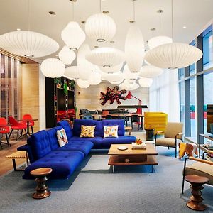 Citizenm Chicago Downtown